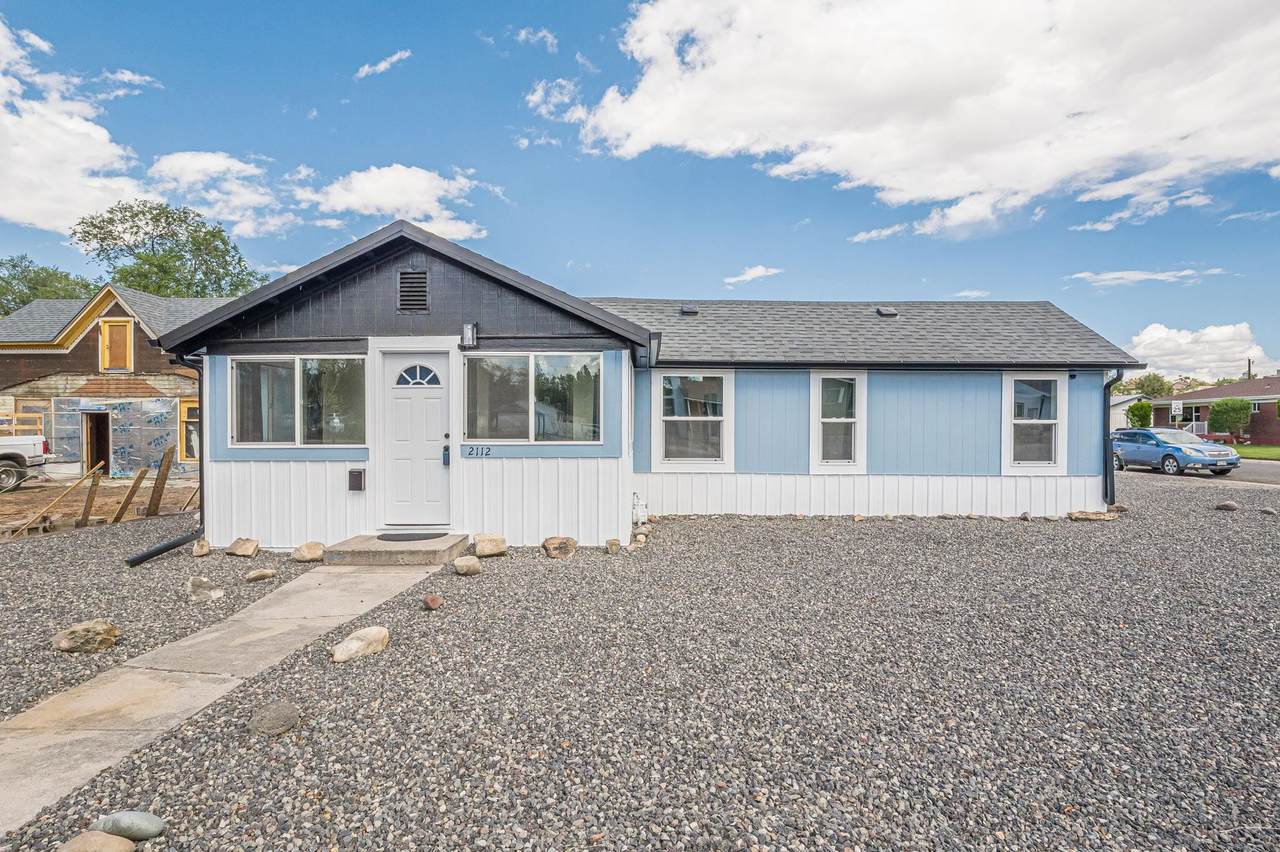 2112 Orchard Avenue - Photo 1