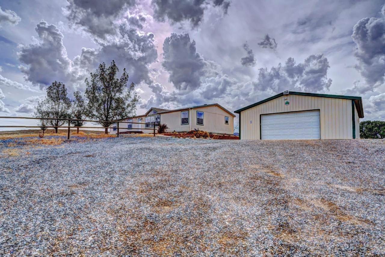 173 Sunlight Drive - Photo 1