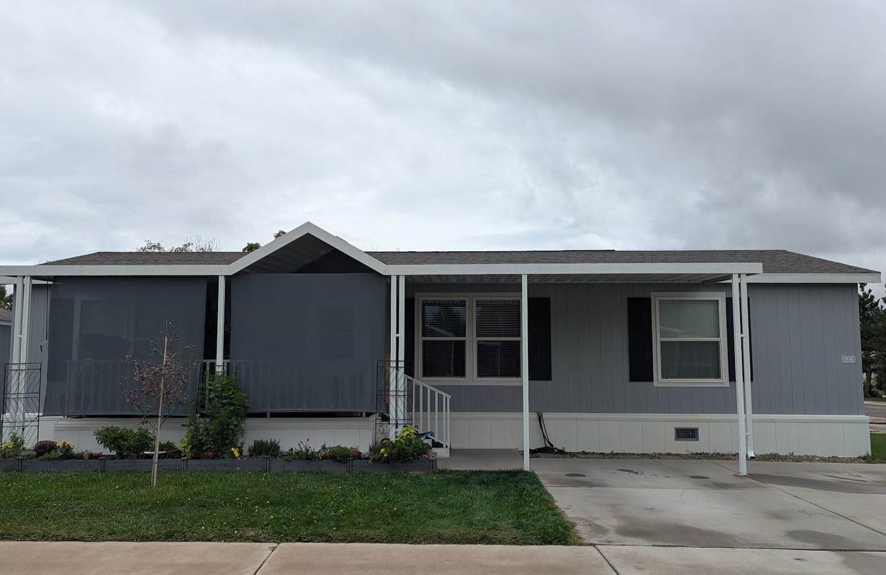 435 32 Road - Photo 1