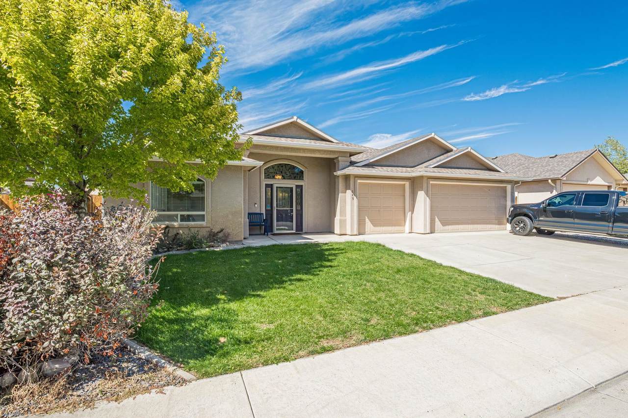 645 Zoe Lane - Photo 1