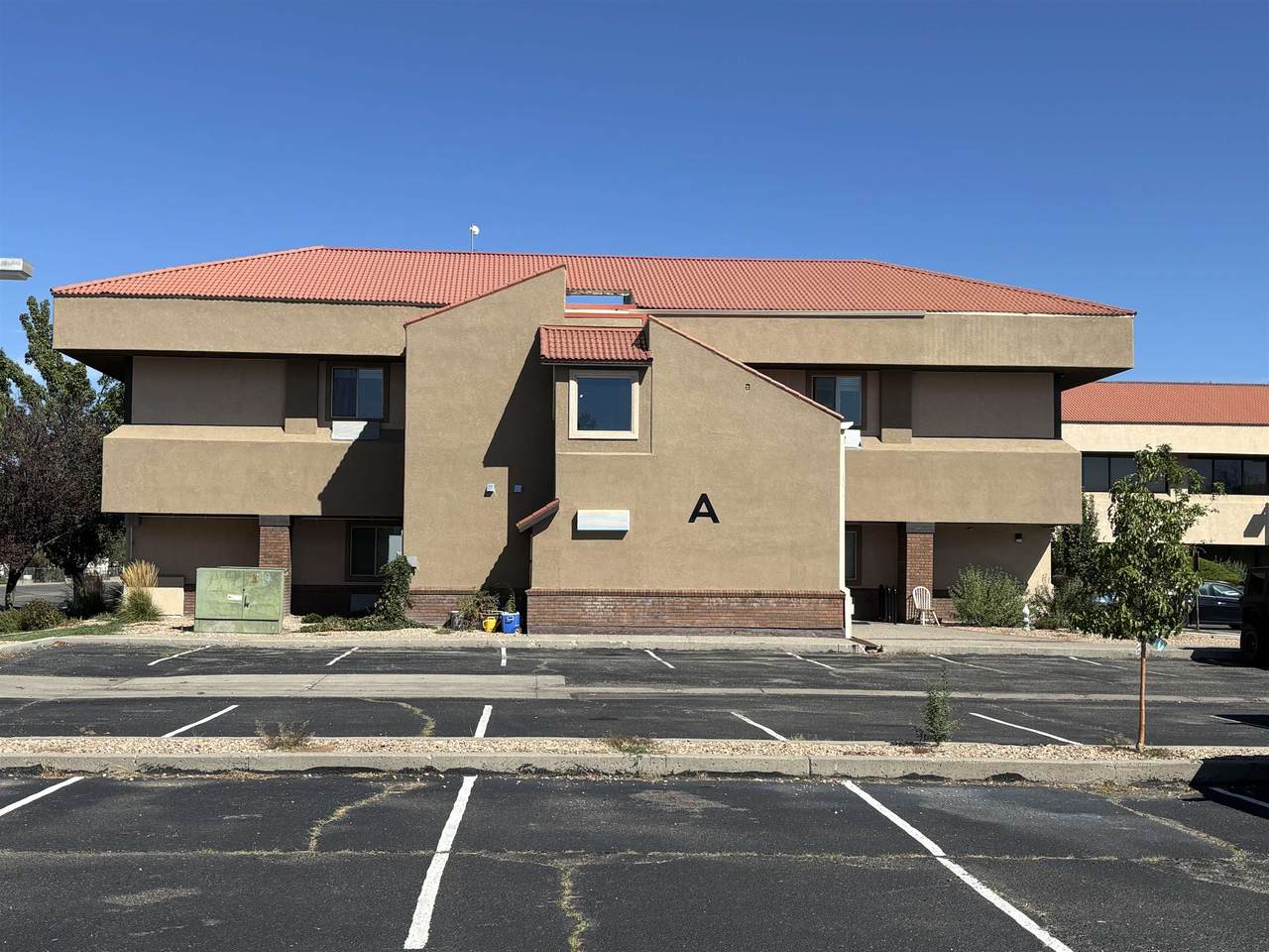 518 28 Road - Photo 1