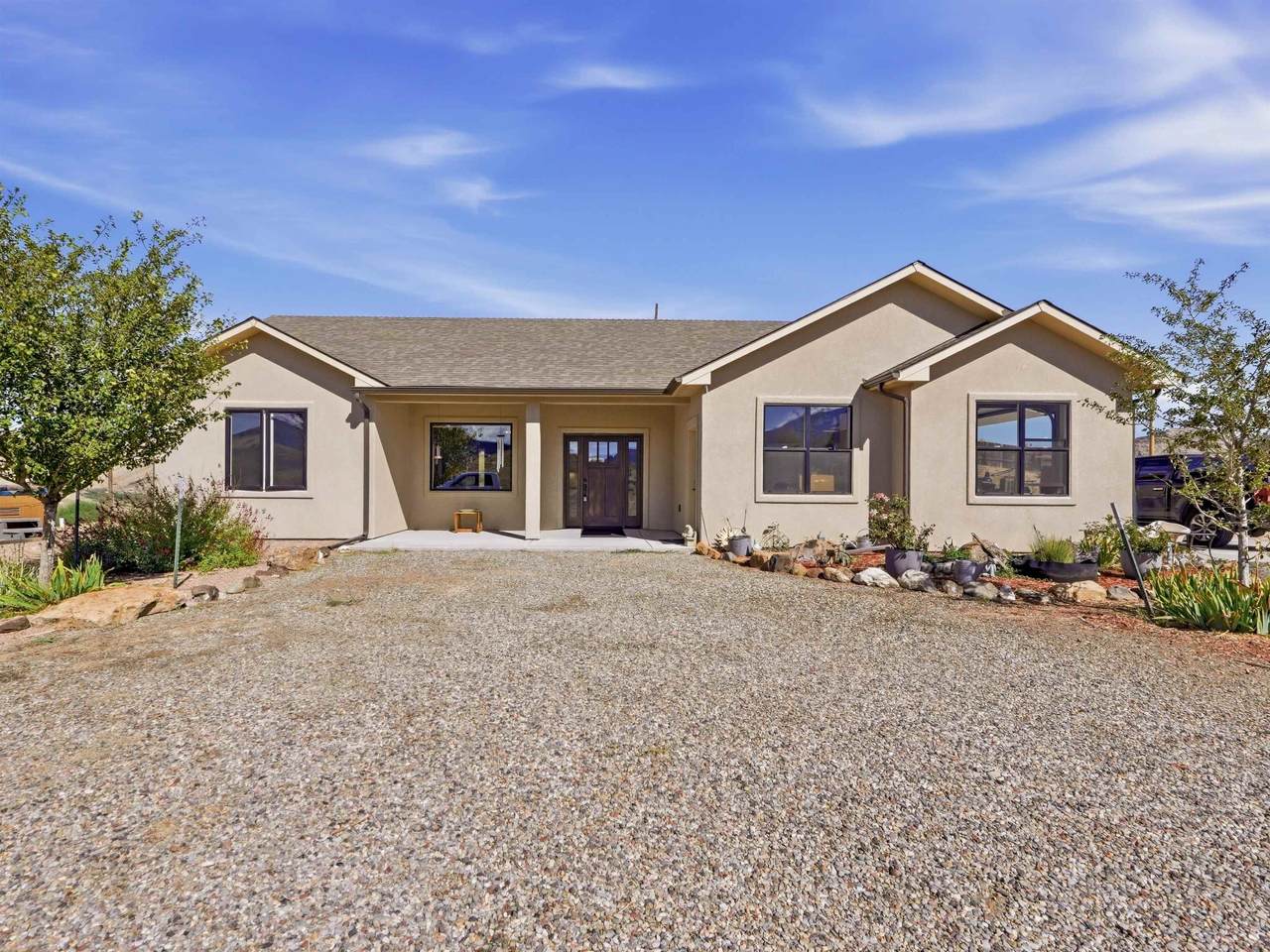 671 39 Road - Photo 1