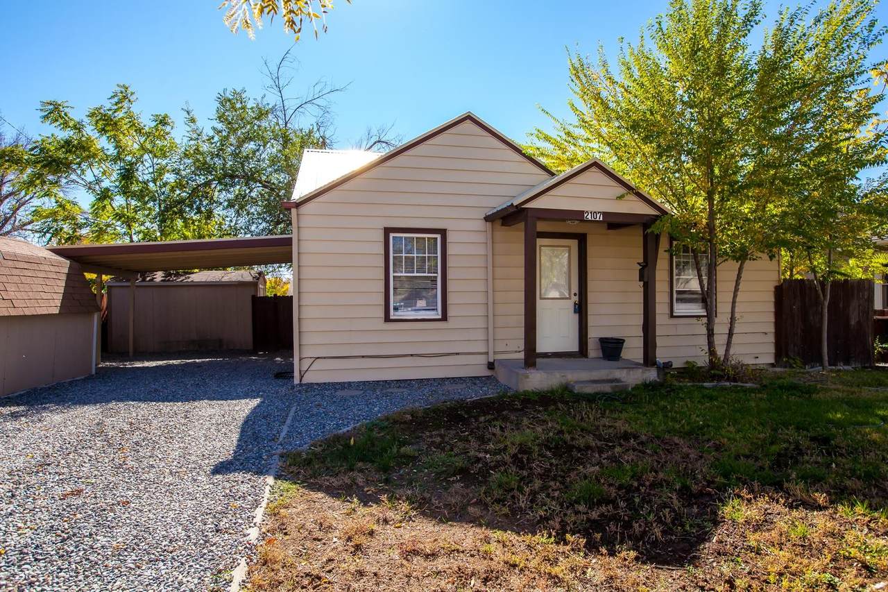 2107 Manor Avenue - Photo 1
