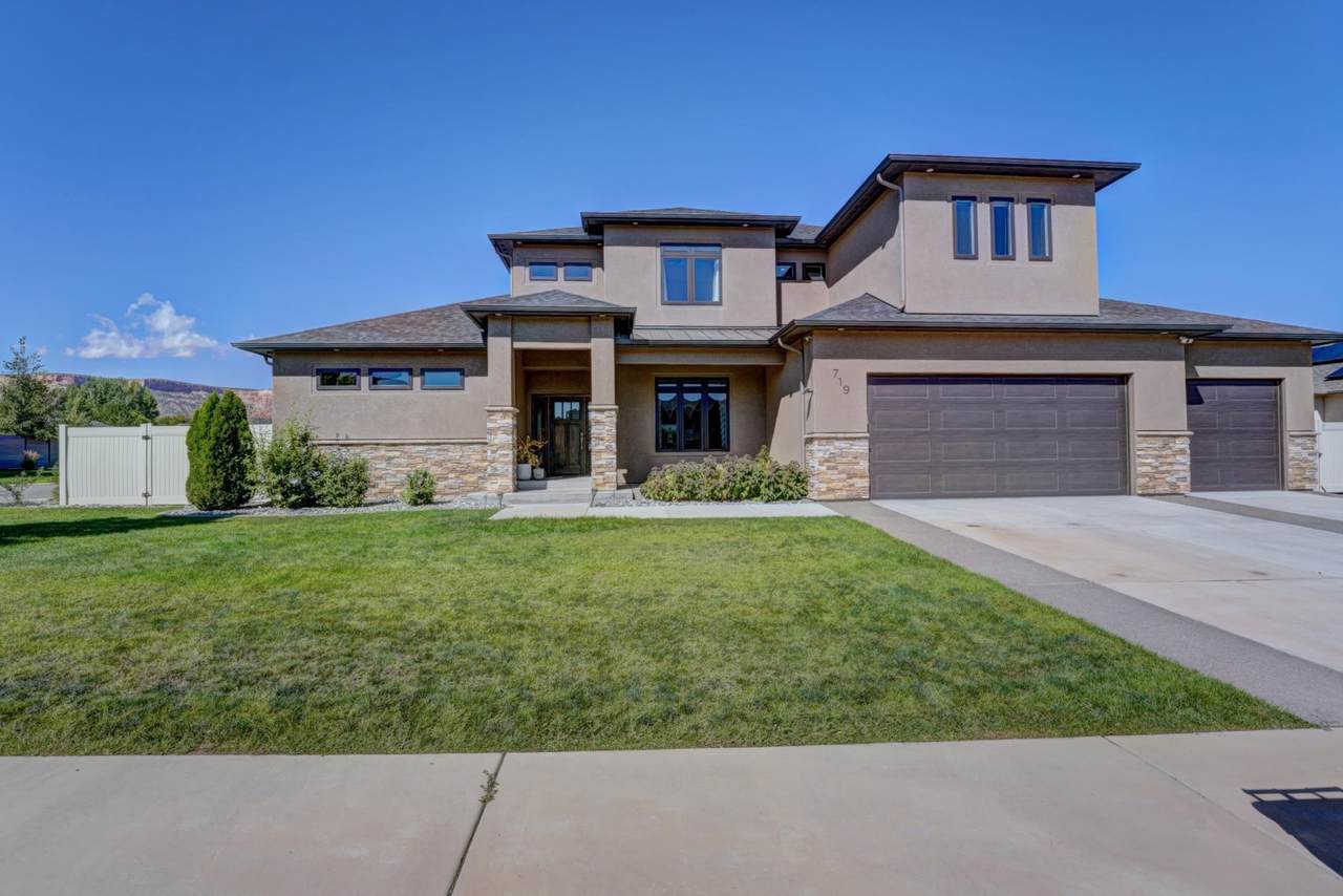 719 Malachi Street - Photo 1