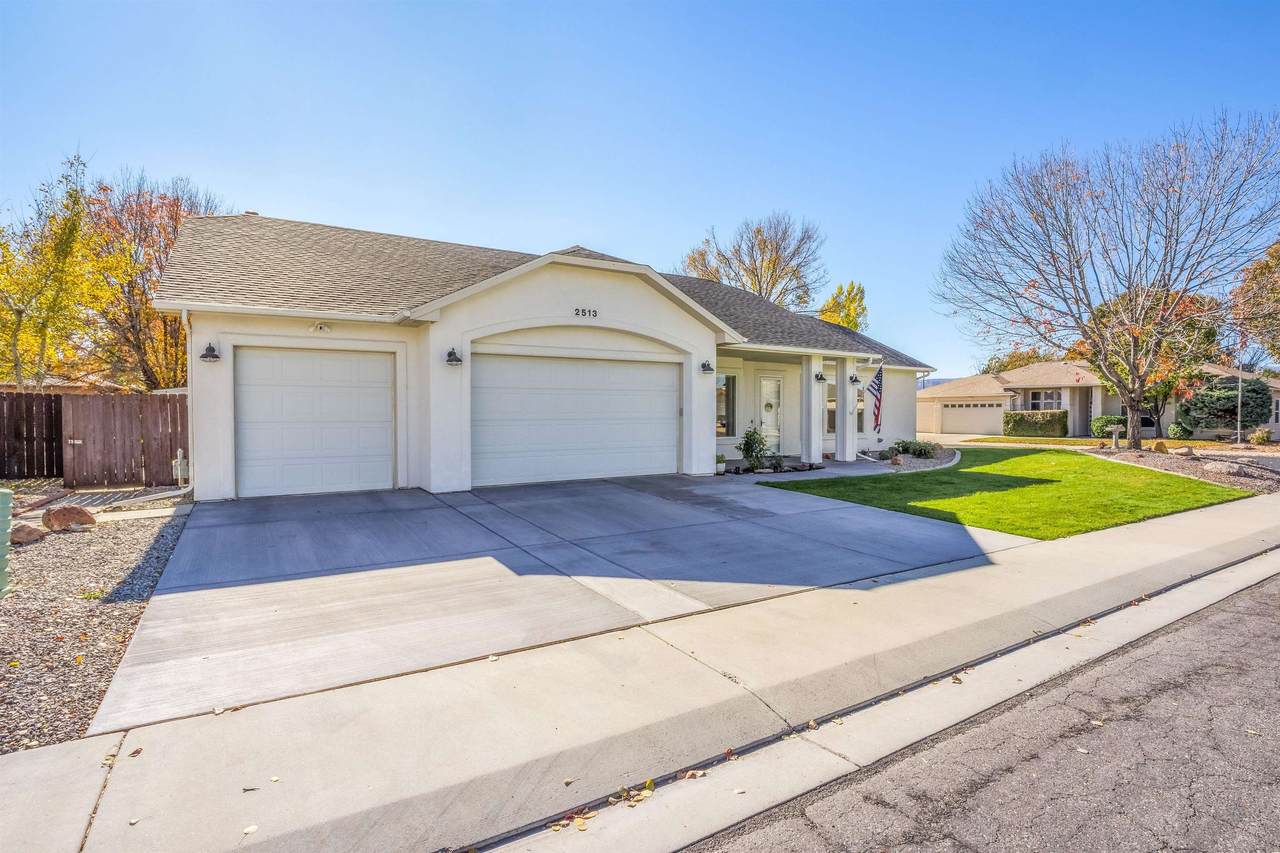 2513 Garnet Avenue - Photo 1