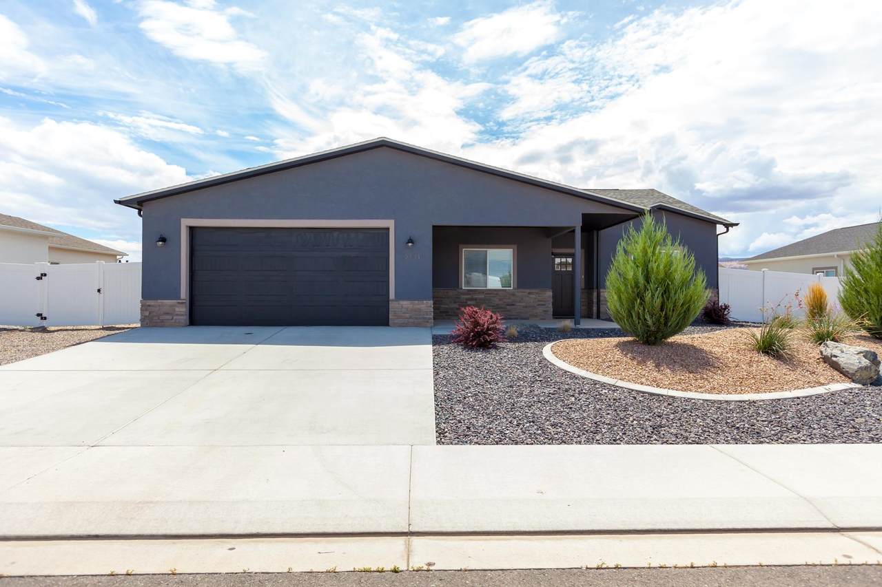 2131 Timmerland Avenue - Photo 1