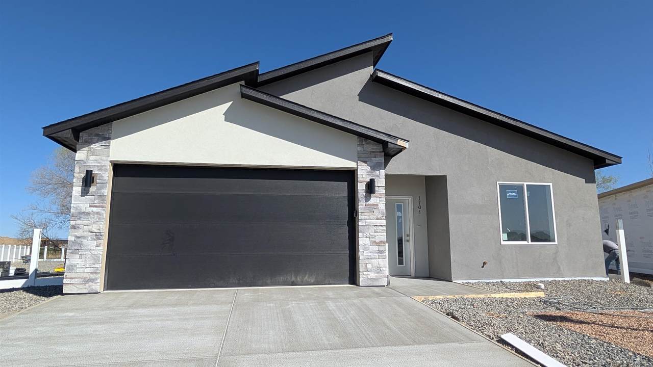 1701 Caliper Way - Photo 1