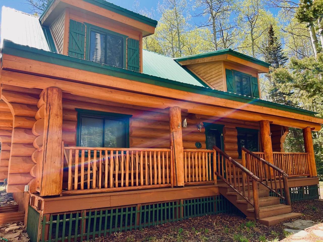 301 Crest Drive - Photo 1