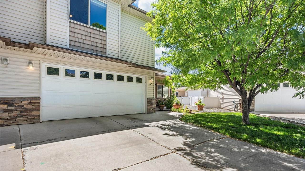 663 Theresea Court - Photo 1