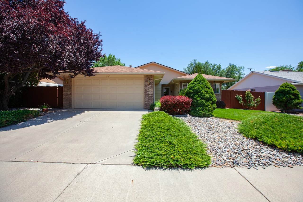 638 Avalon Drive - Photo 1