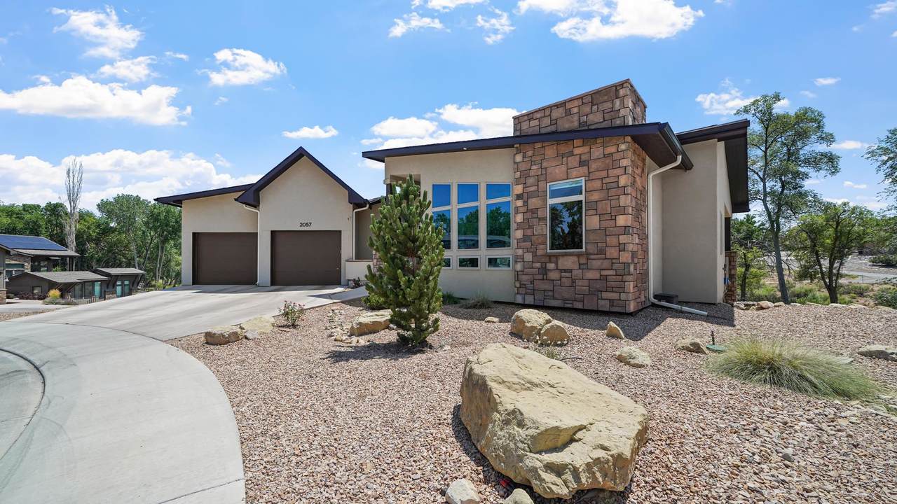 2057 Sienna Creek Court - Photo 1