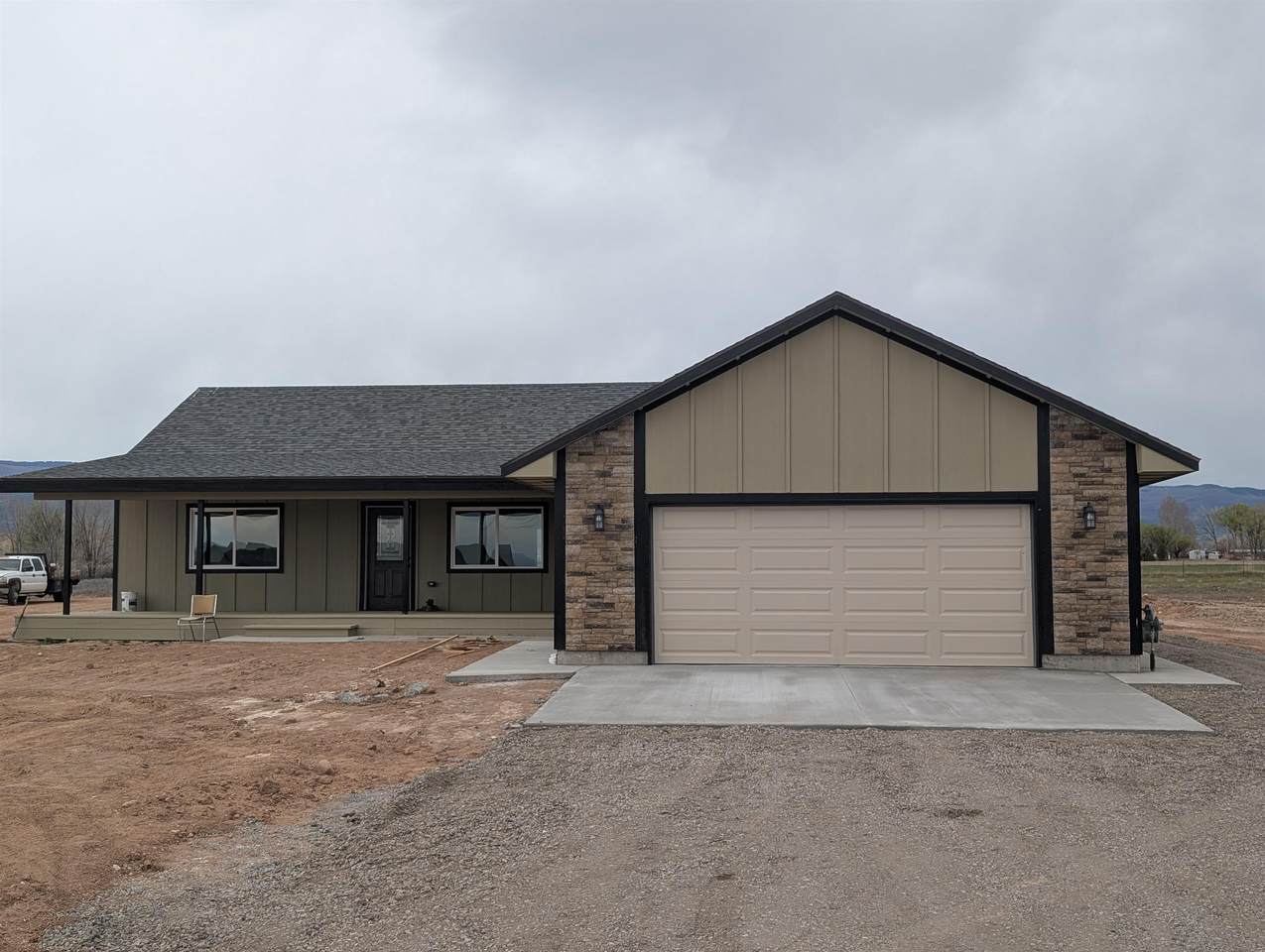 20177 Lilac Lane - Photo 1