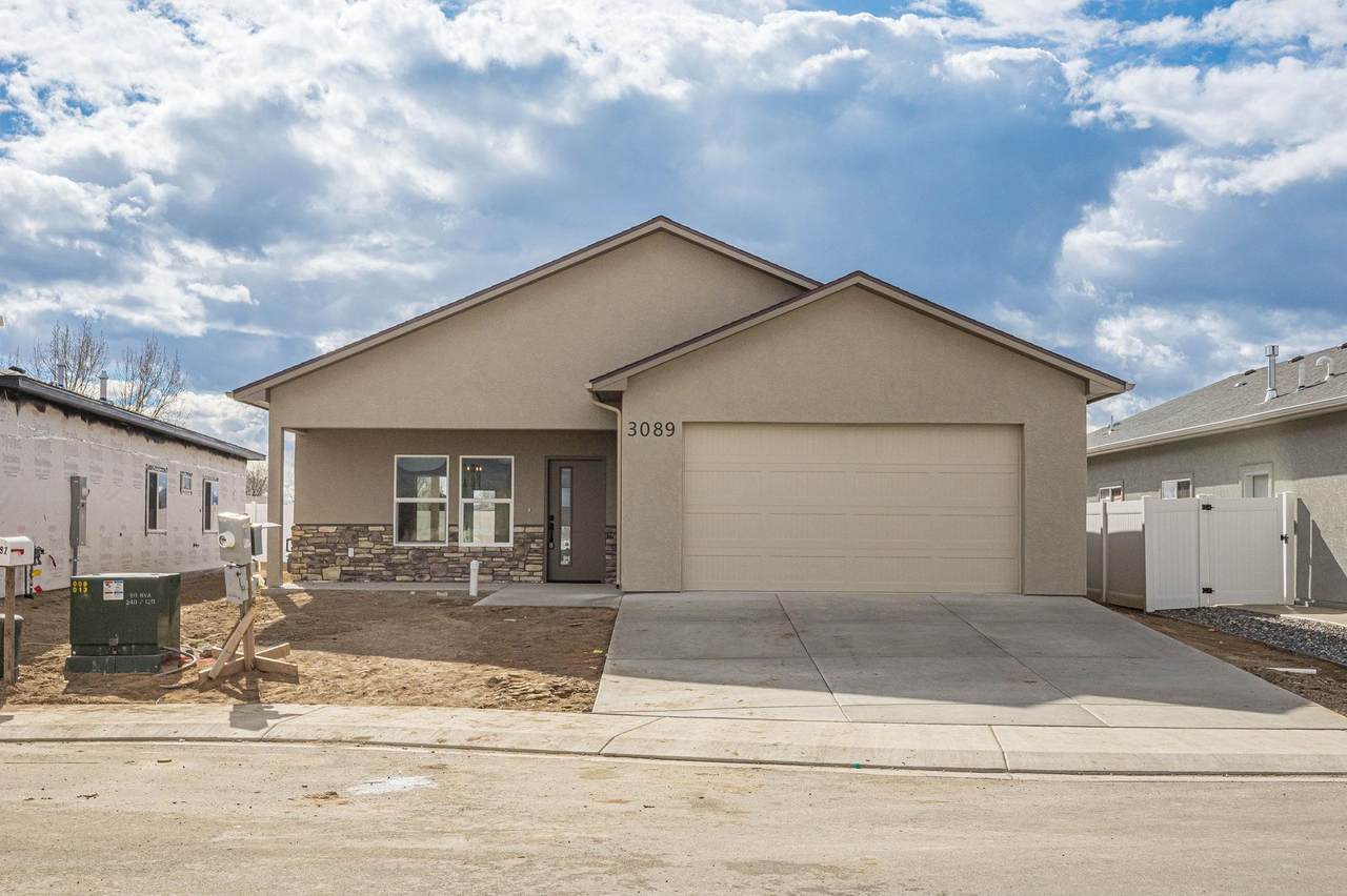 3089 Saddle Creek Place - Photo 1