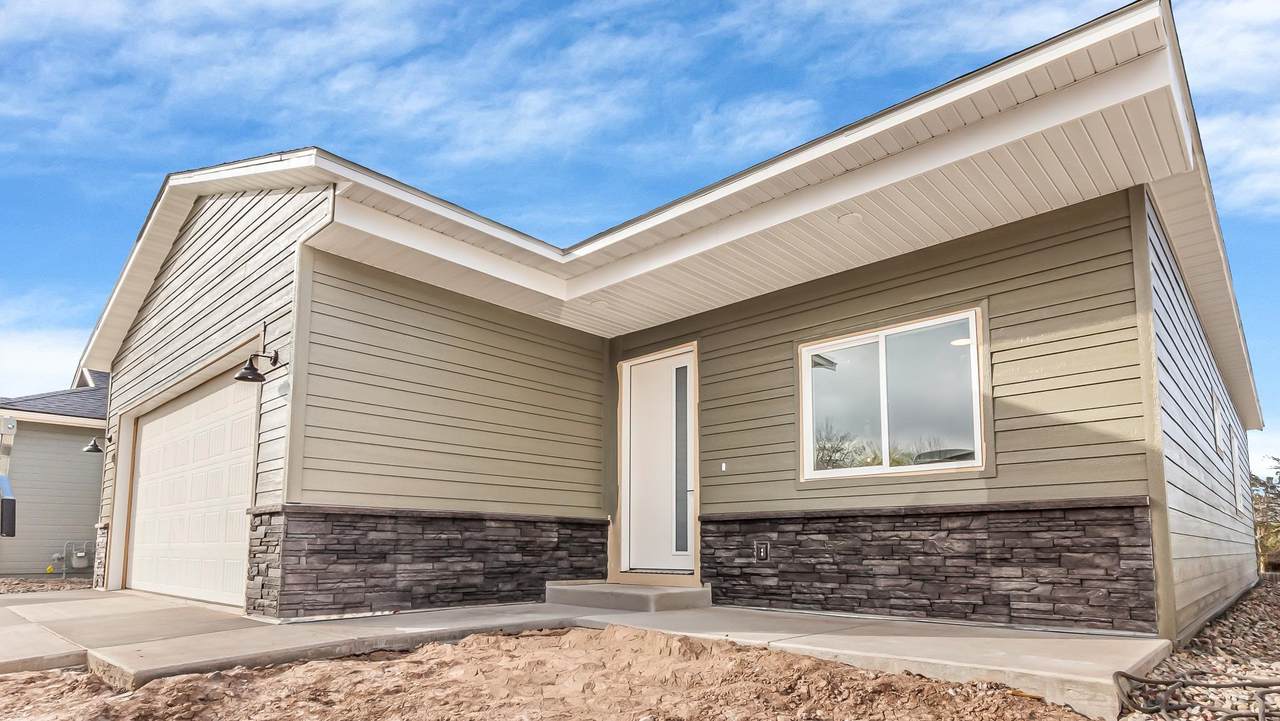 214 Limberpine Circle - Photo 1