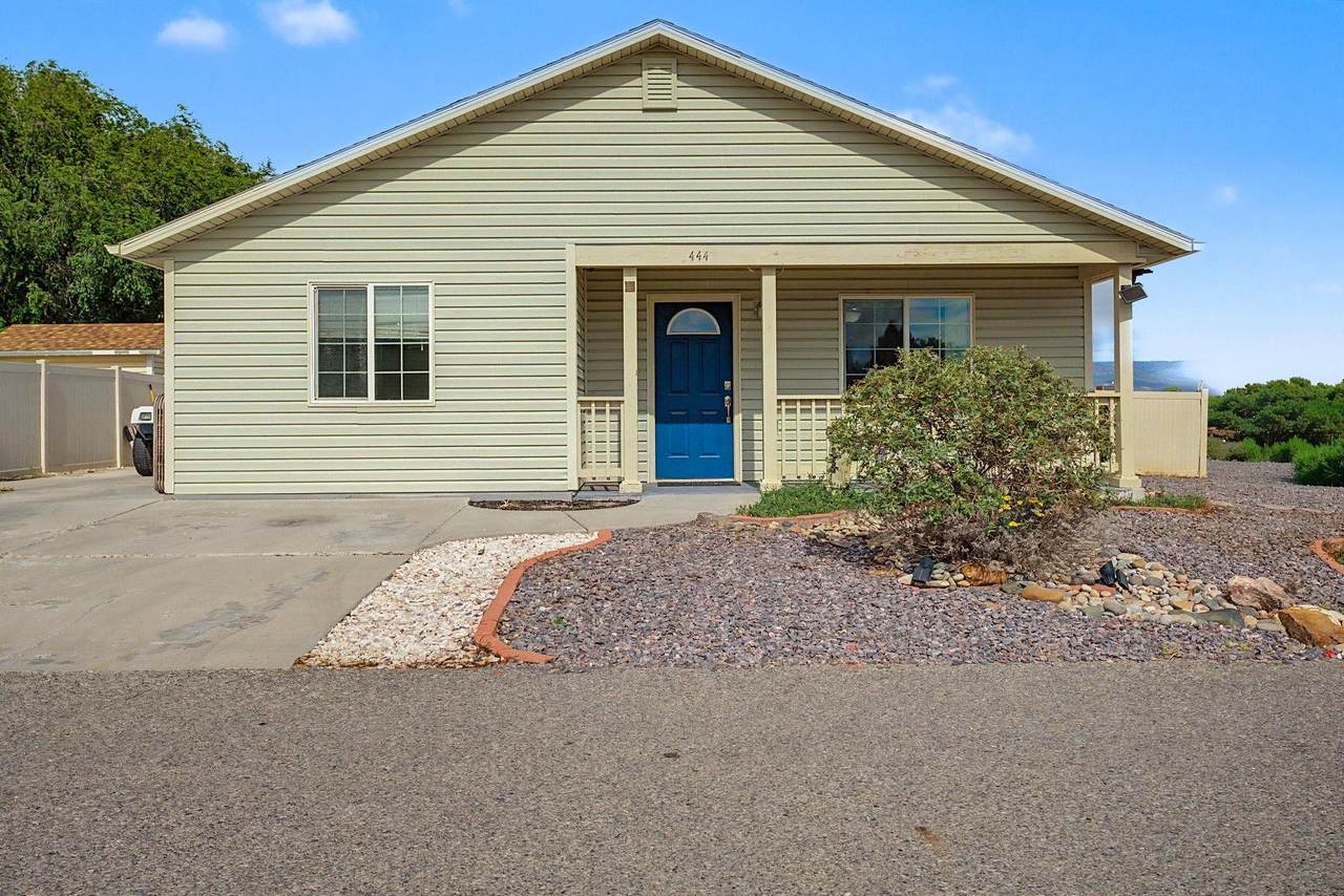 444 Pear Lane - Photo 1