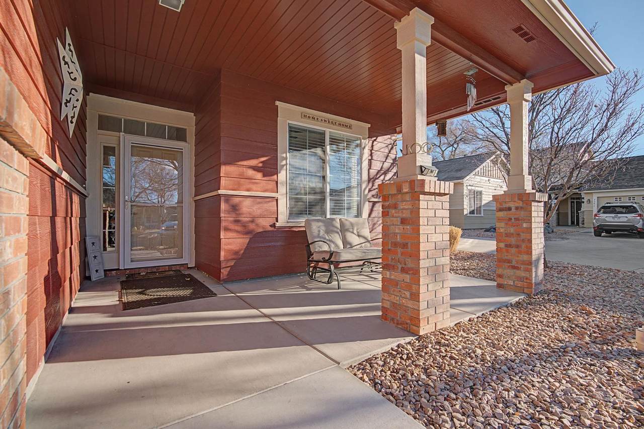 737 Scoters Circle - Photo 1
