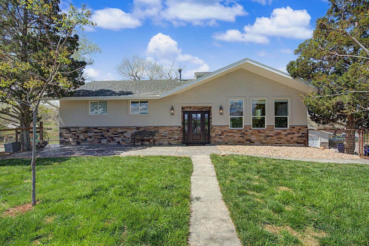 847 26 Road - Photo 1