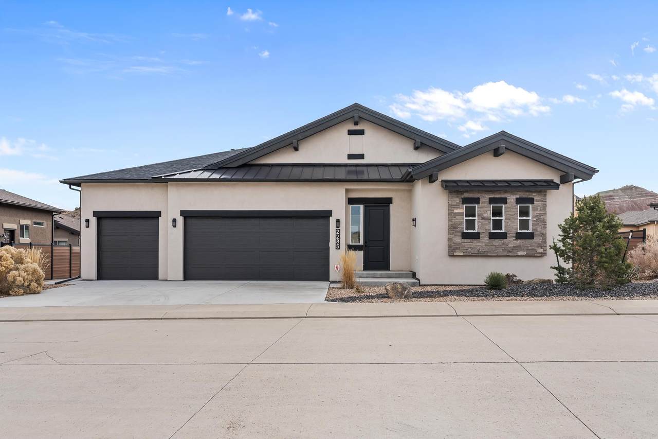 2285 Rock Valley Road - Photo 1