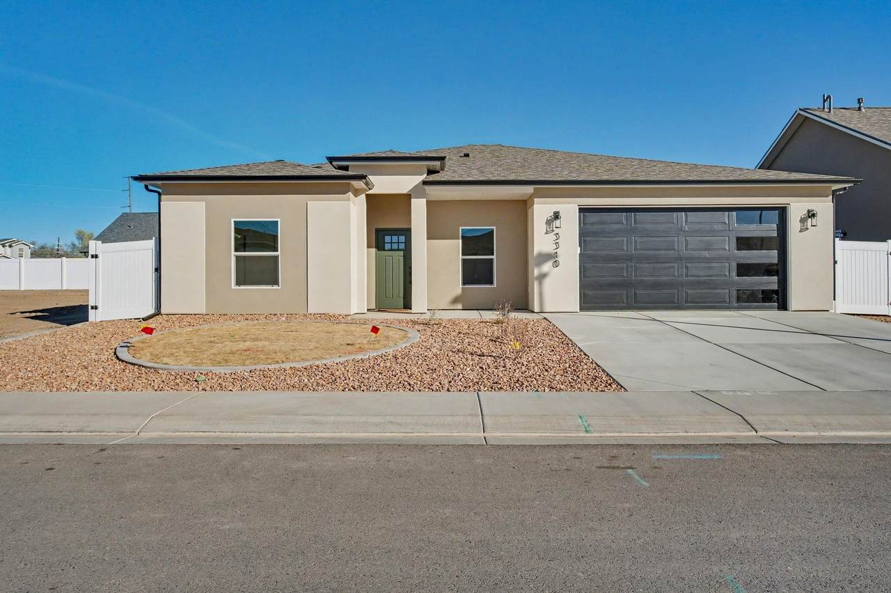 3310 Pyrus Street - Photo 1