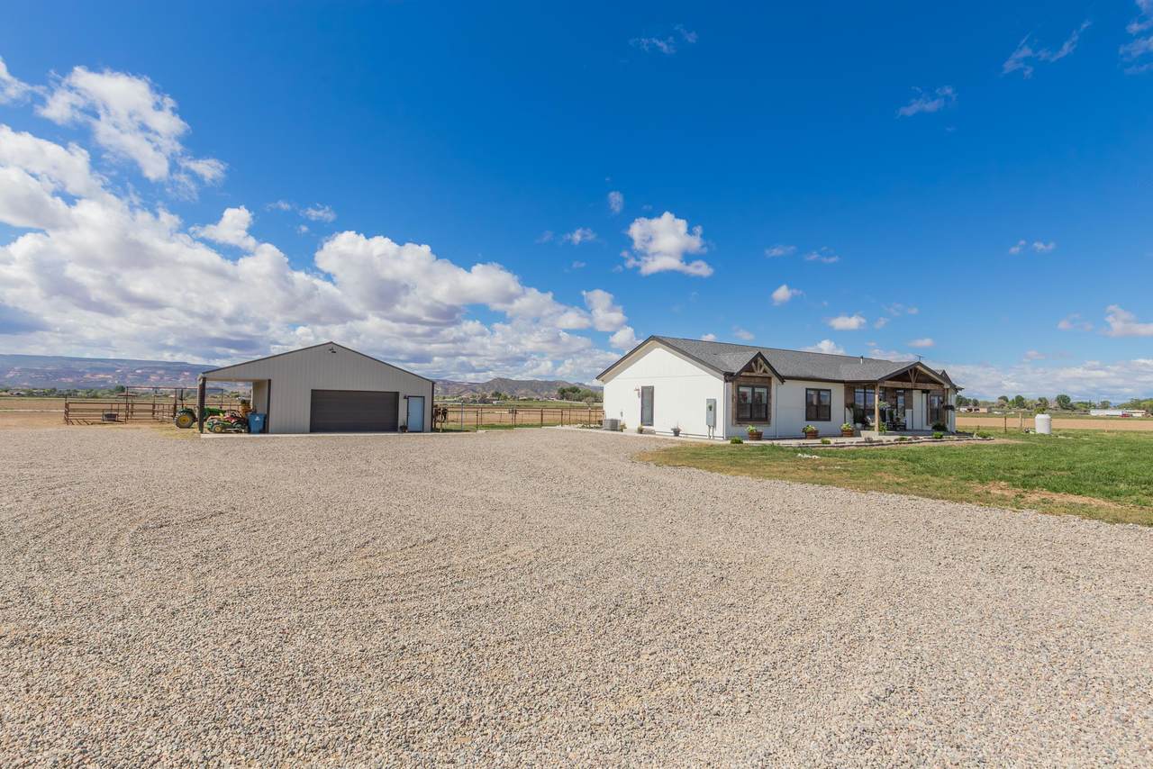 1339 O 1/2 Road - Photo 1