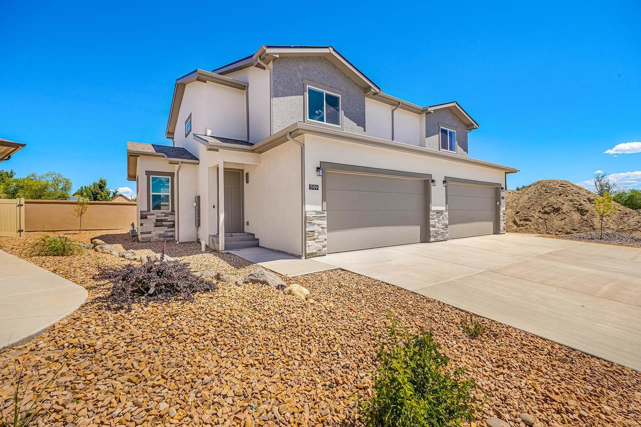 599 Treviso Court - Photo 1