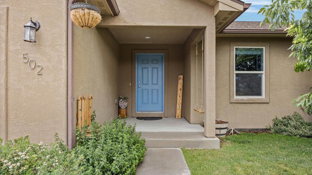 502 Birchwood Street - Photo 1