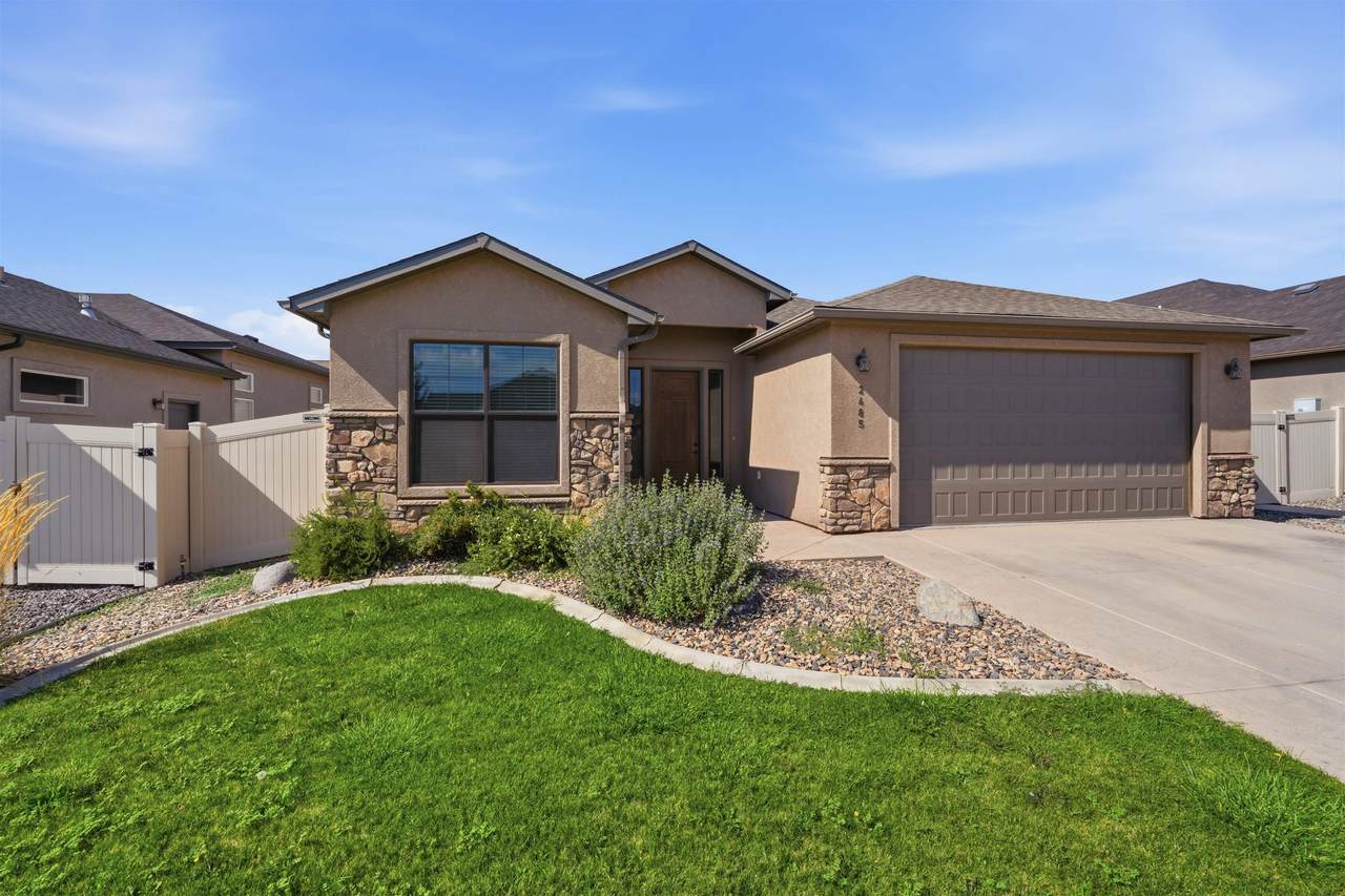 2485 Kerk Avenue - Photo 1
