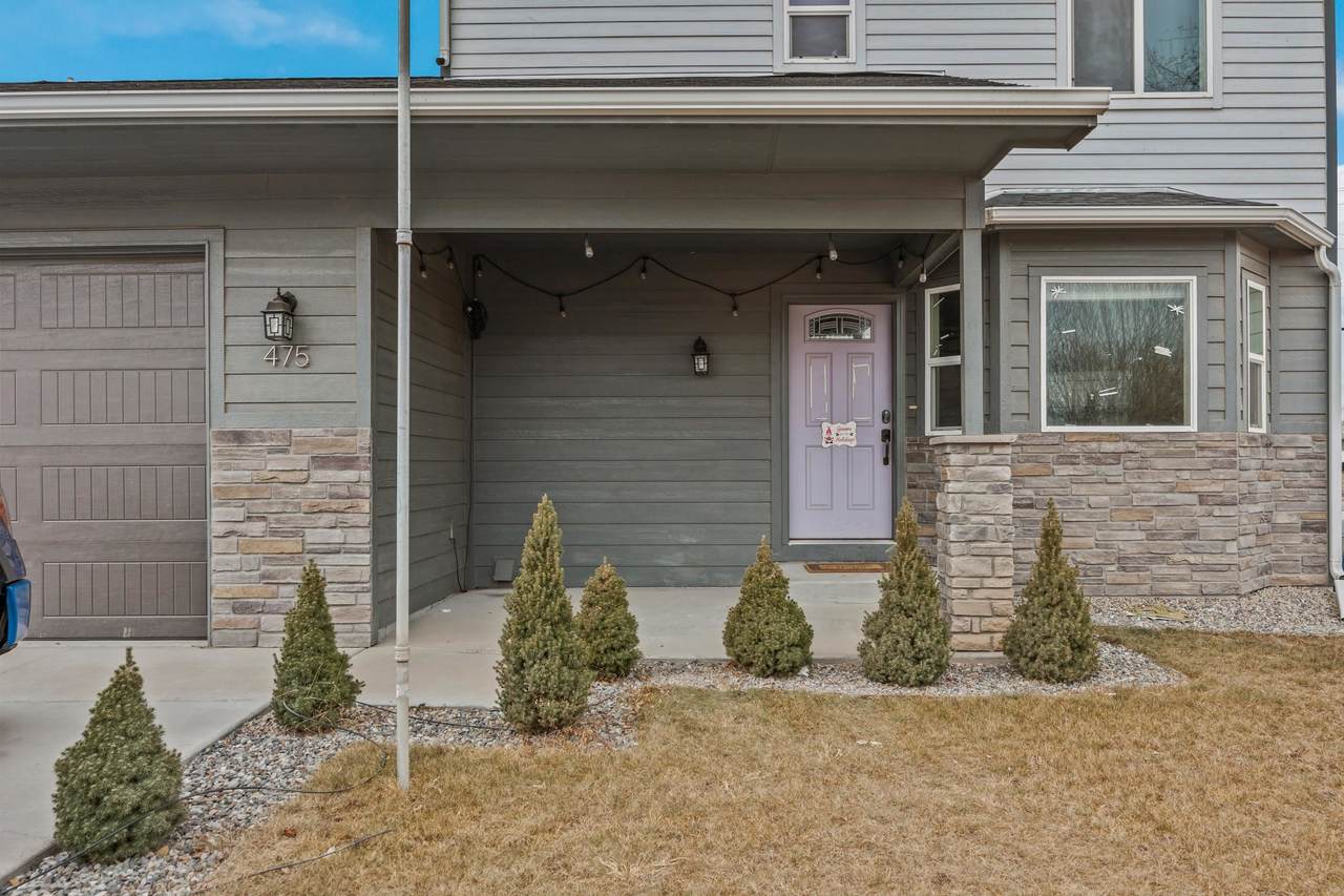 475 El Jardin Lane - Photo 1