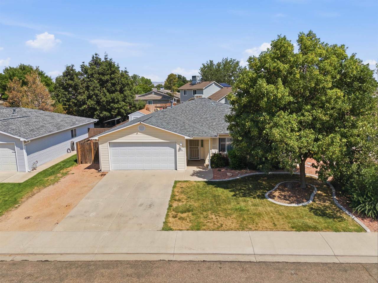 242 Narrow Leaf Drive - Photo 1