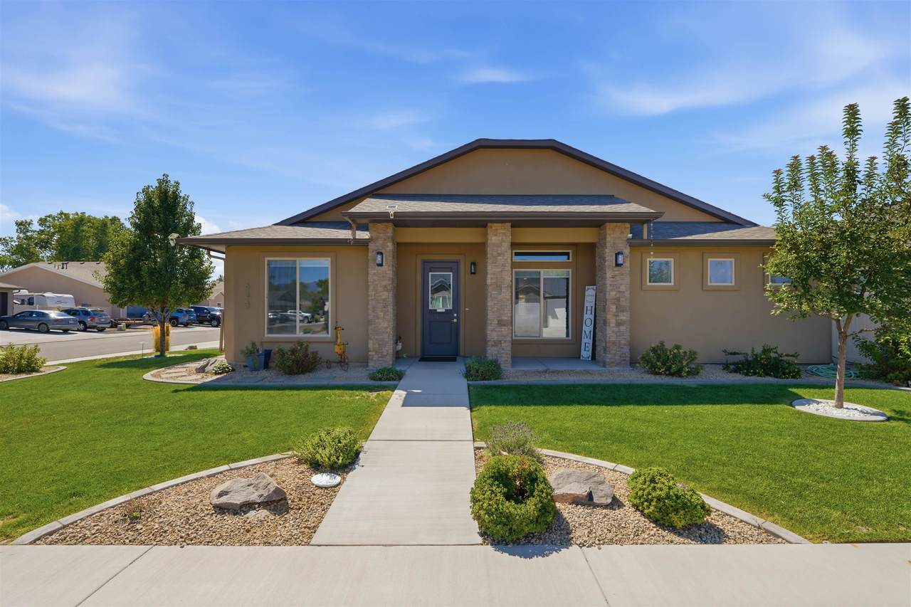 623 Thunder Ridge Drive - Photo 1
