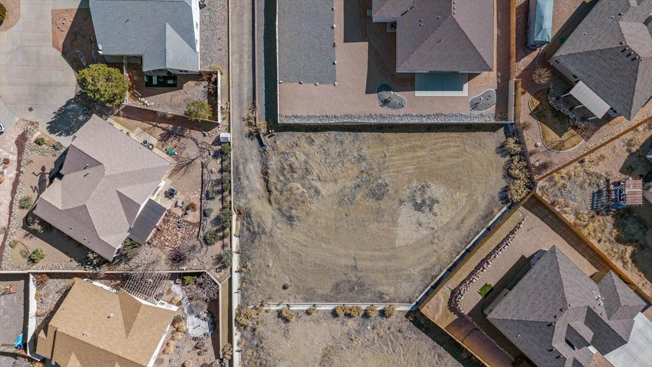 121 Dry Creek Court - Photo 1