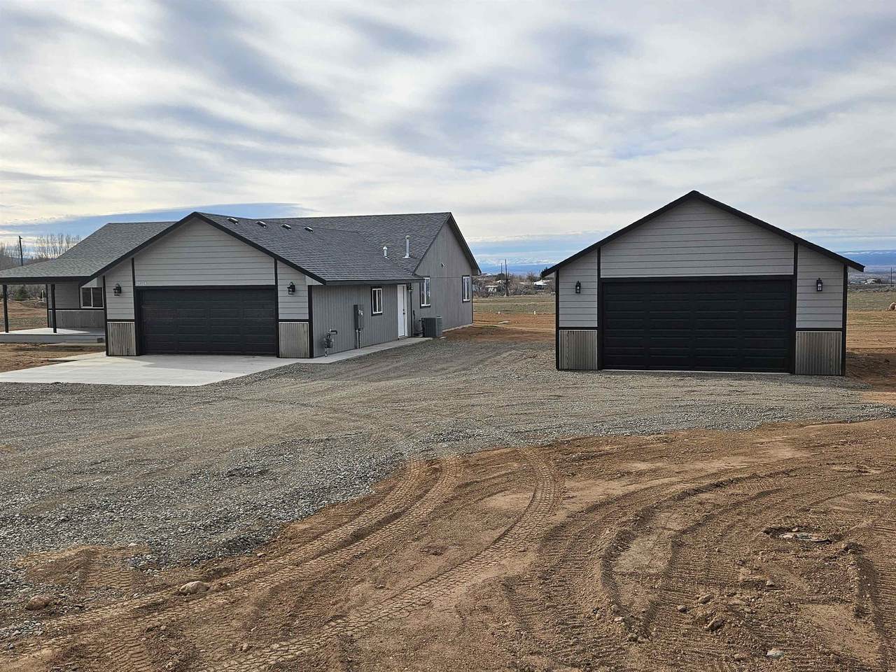 20224 Lilac Lane - Photo 1