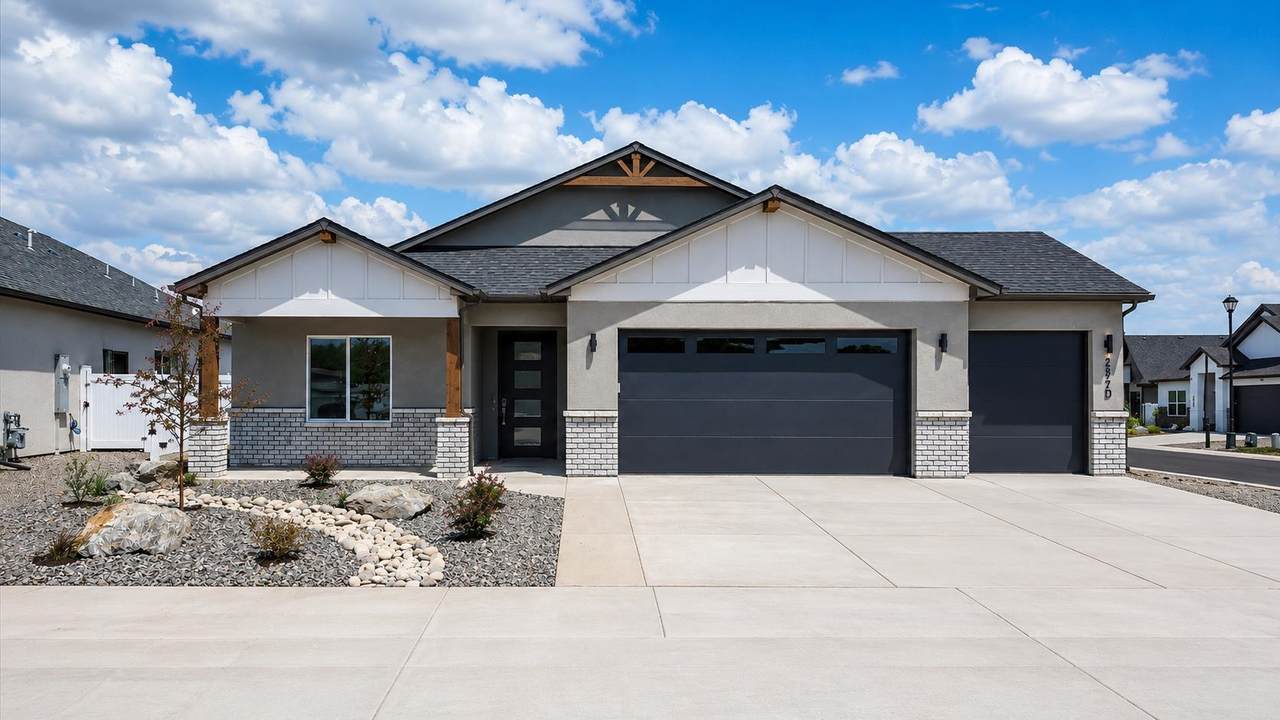 2872 Rock Creek Drive - Photo 1