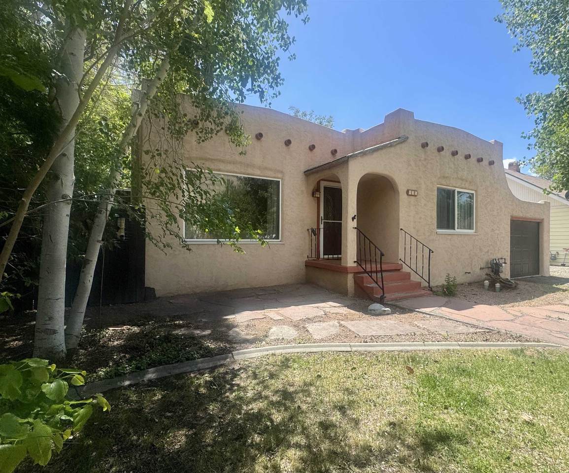 435 4th Street - Photo 1