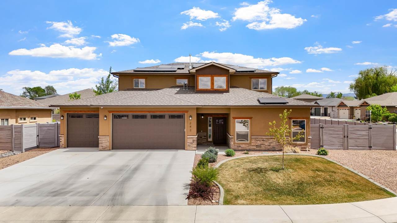 242 Crystal Brook Way - Photo 1
