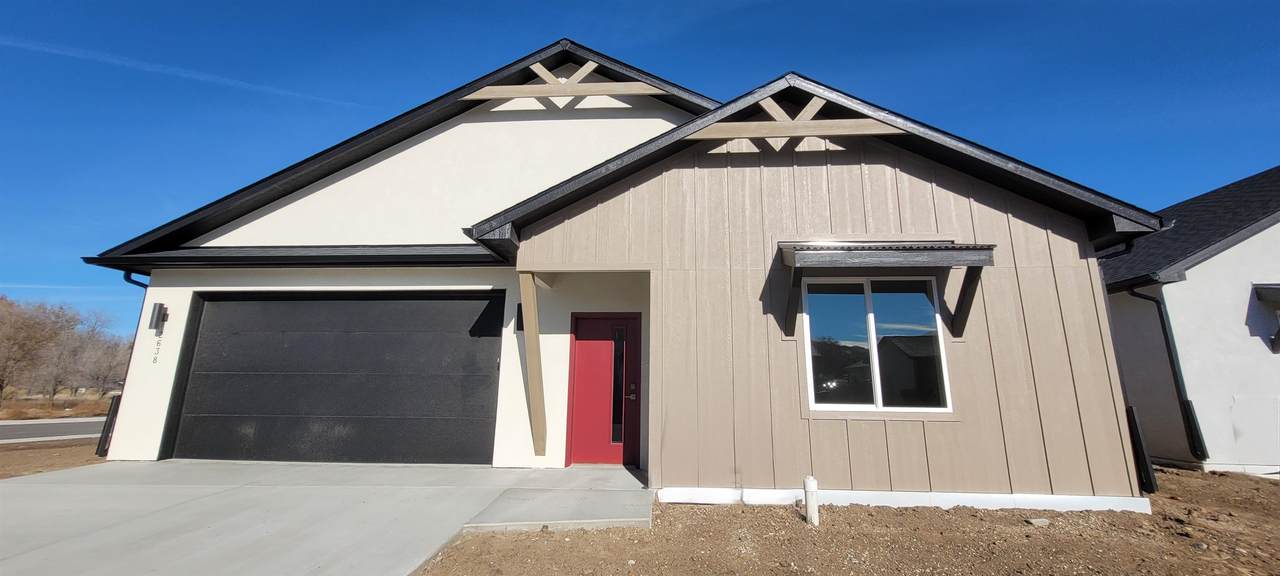 2638 Vicksburg Avenue - Photo 1