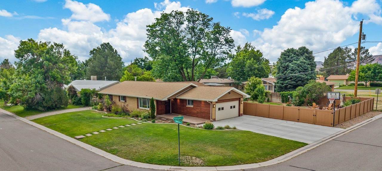 2103 Yellowstone Road - Photo 1