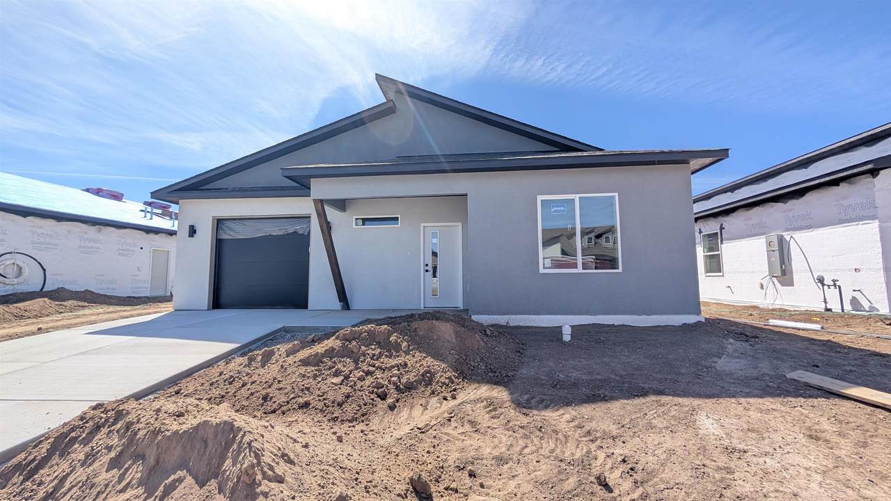 1720 Rusty Rivet Road - Photo 1