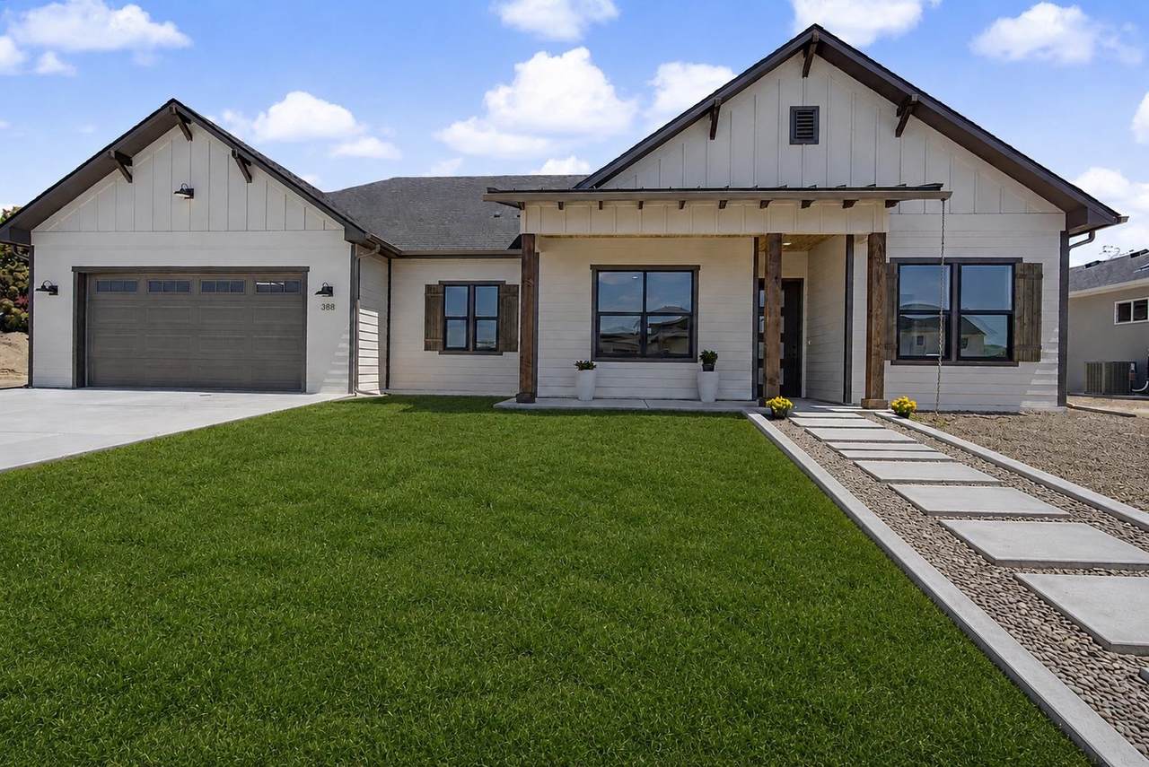 388 Hatchet Canyon Circle - Photo 1