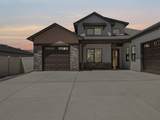 731 Falling Leaf Street - Photo 35
