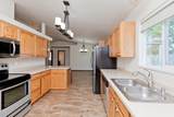 2856 Fenel Avenue - Photo 11