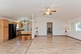 2856 Fenel Avenue - Photo 6