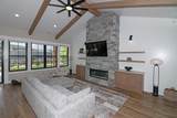 2189 Sieber Canyon Avenue - Photo 3