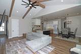 2189 Sieber Canyon Avenue - Photo 5