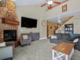 711 Yew Street - Photo 4