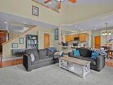 711 Yew Street - Photo 5
