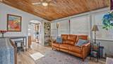 1620 Maple Court - Photo 4