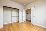 2486 Wolcott Avenue - Photo 14