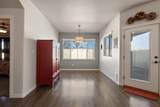 2484 Apex Avenue - Photo 9