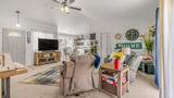 572 Greenfield Circle - Photo 4